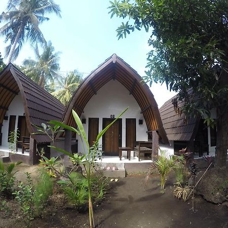 Hello Lumbung Homestay Gili Air Eksteriør bilde